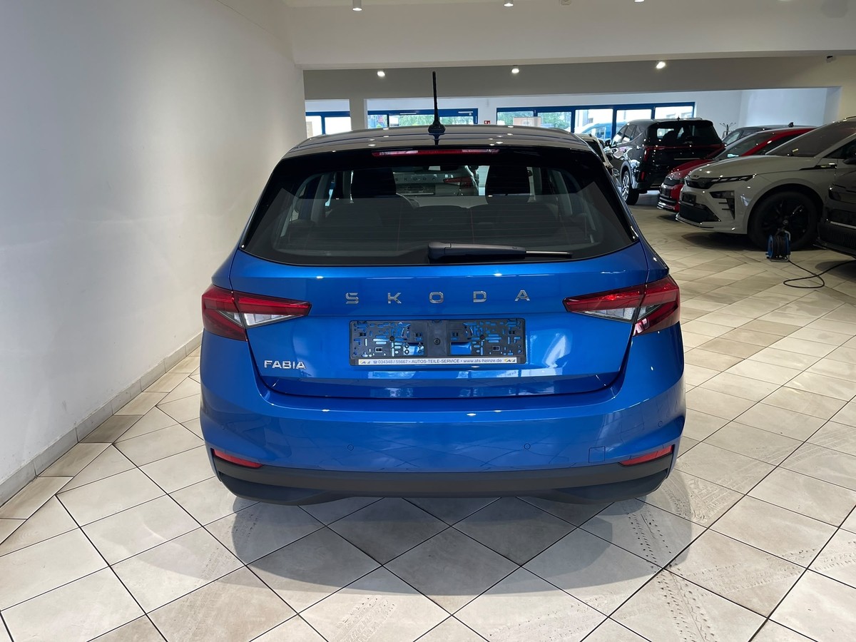 Skoda Fabia 1.0 TSI LED Klimaautomatik 5J Garantie
