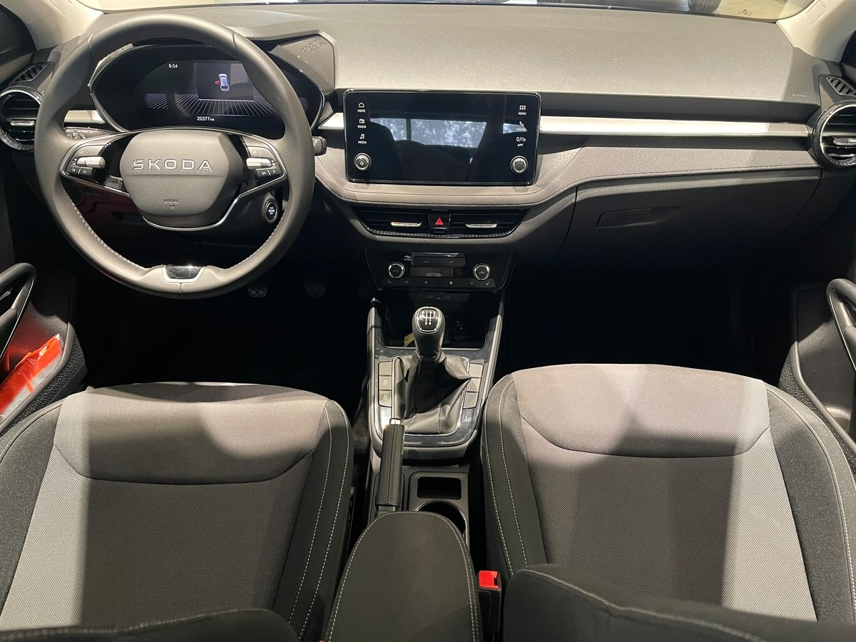 Skoda Fabia 1.0 TSI LED Klimaautomatik 5J Garantie