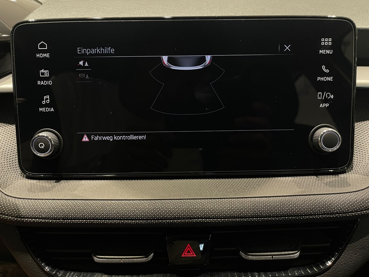 Skoda Fabia 1.0 TSI LED Klimaautomatik 5J Garantie