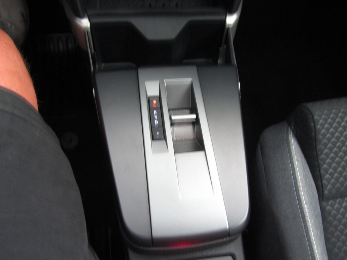 Opel Frontera 1.2 Mild-Hybrid Ultimate