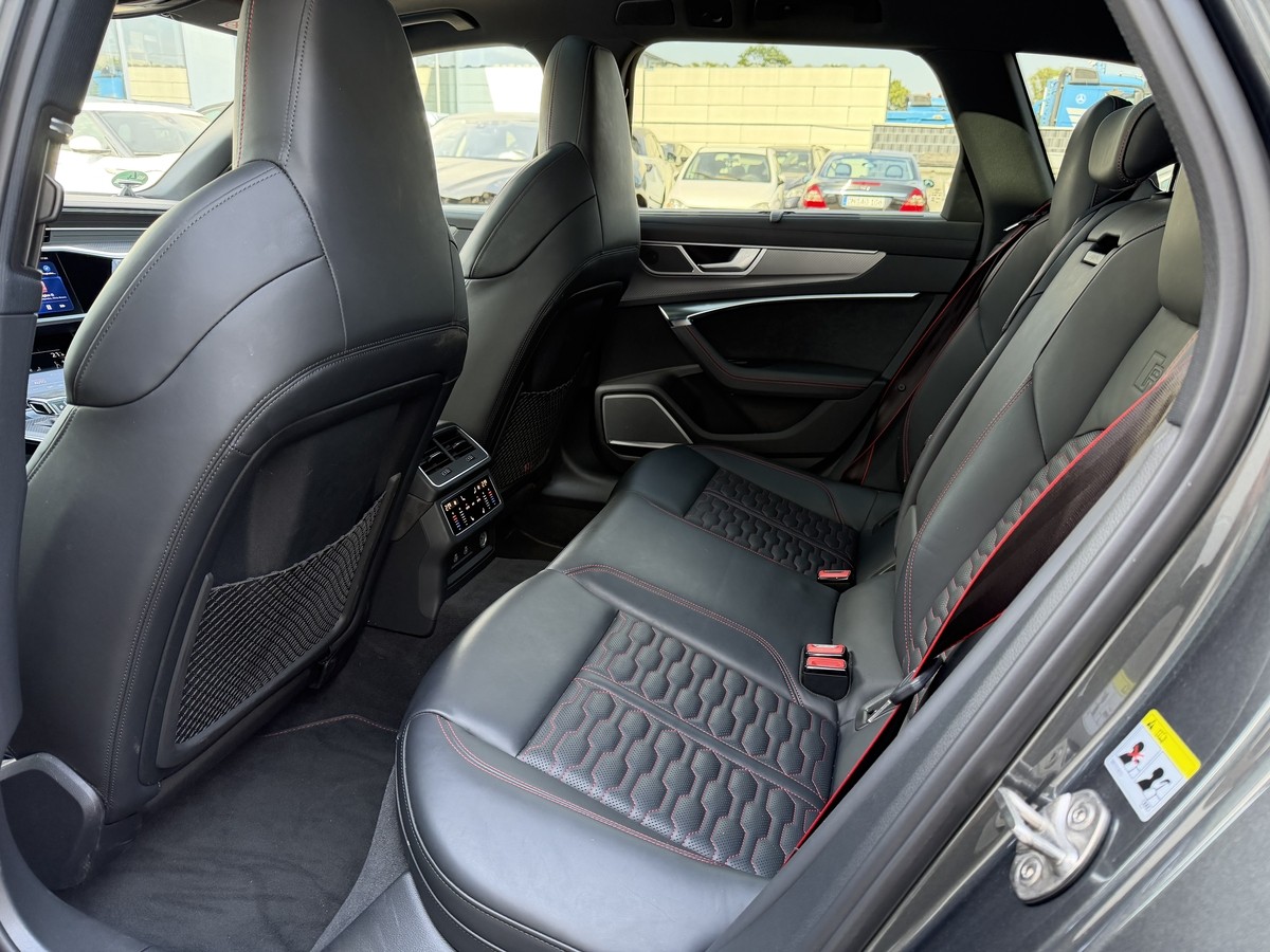 Audi RS6 Avant 4.0 TFSI quattro Dynamik Plus B&O Laser
