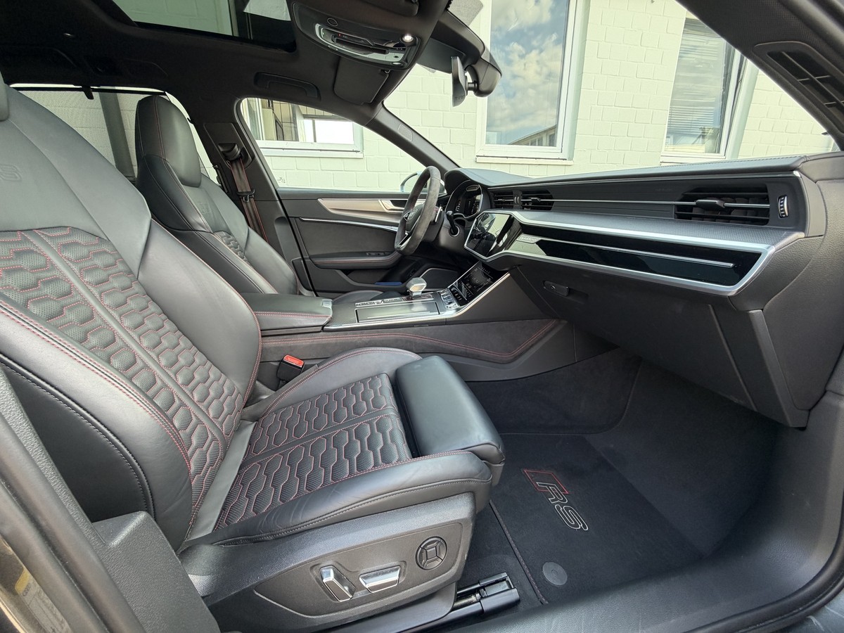 Audi RS6 Avant 4.0 TFSI quattro Dynamik Plus B&O Laser