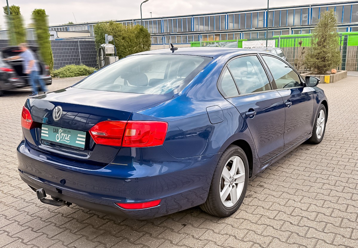 Volkswagen Jetta 2.0 TDI Comfortline.SHZ.AHK.Tempomat