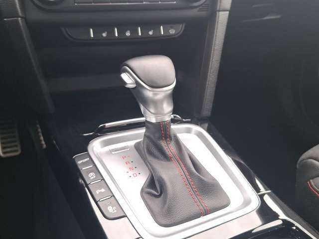 Kia pro_cee'd / ProCeed ProCeed 1.6 T-GDI GT AUTOMATIK / NAVI / KAMERA /SI