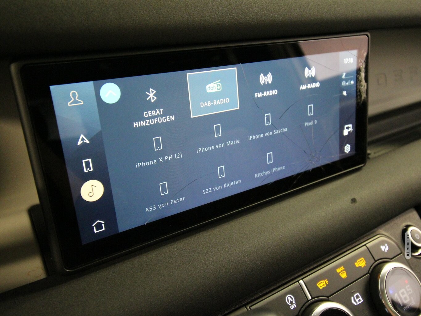 Land Rover Defender D240 2.0 SE AWD LED+AHK+PANO+MEMORY+ACC...