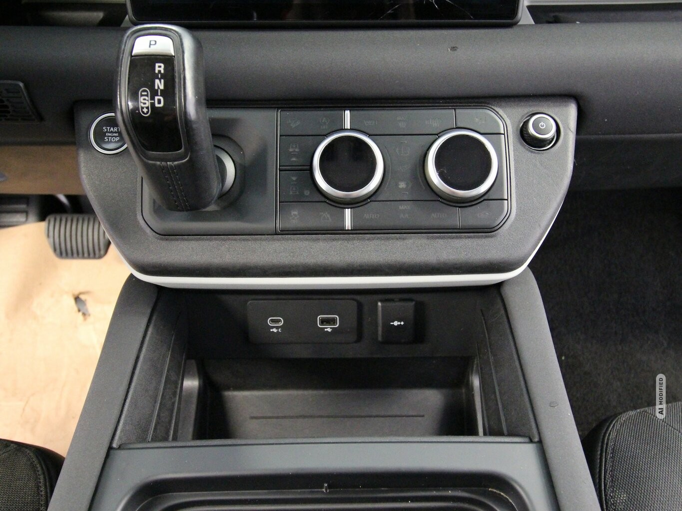 Land Rover Defender D240 2.0 SE AWD LED+AHK+PANO+MEMORY+ACC...