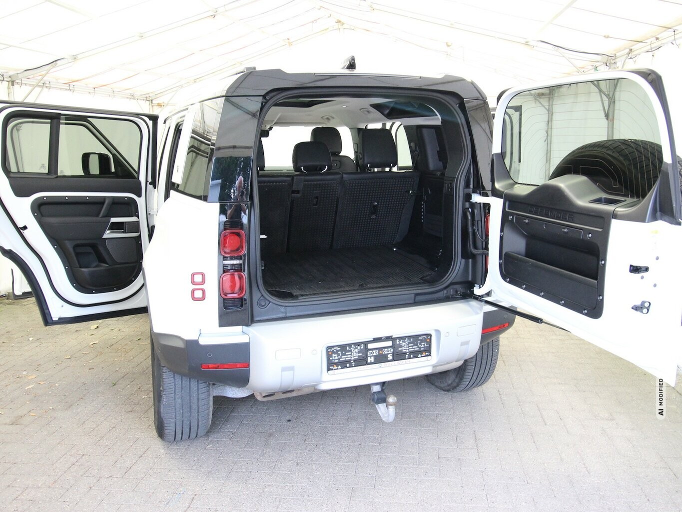 Land Rover Defender D240 2.0 SE AWD LED+AHK+PANO+MEMORY+ACC...