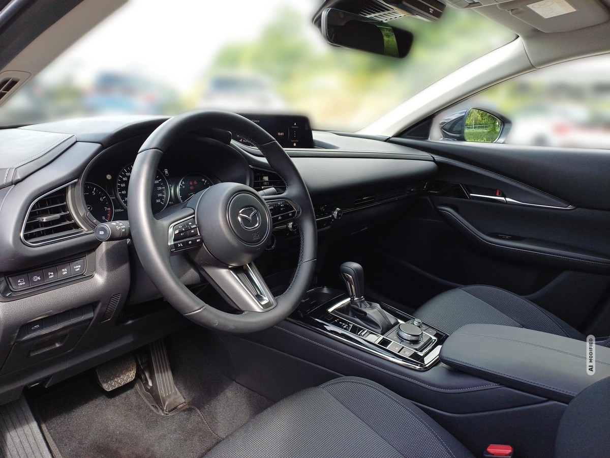 Mazda CX-30 2.0 SKYACTIV-X-M HEV Exclusive 2WD LED Kamera HUD PDC