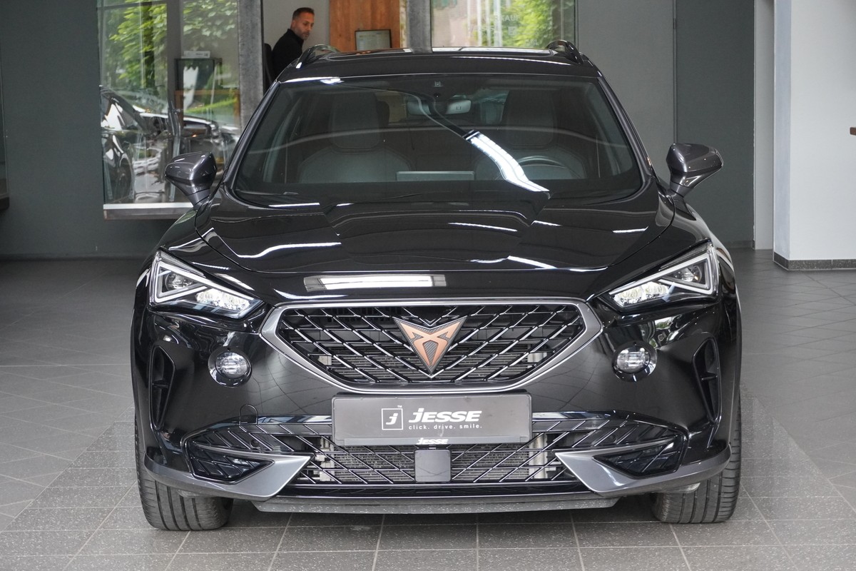 Cupra Formentor 1.5 TSI DSG LED ACC Pano R.Cam 