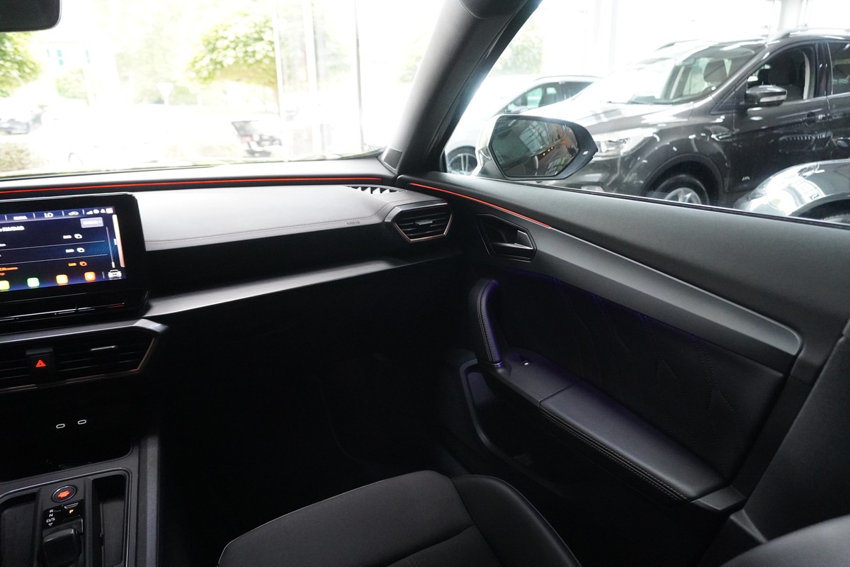 Cupra Formentor 1.5 TSI DSG LED ACC Pano R.Cam 