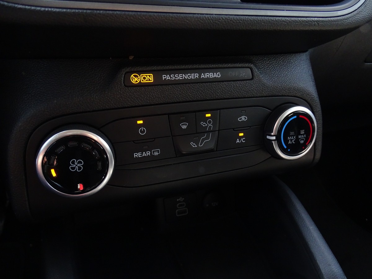 Ford Focus 1.0 EcoBoost Turnier Cool&Connect 