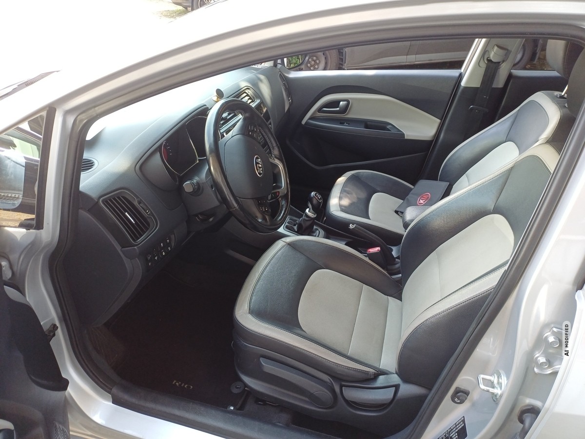 Kia Rio 1.4 CRDI SPIRIT KLIMA SHZ PDC MFL TEMPO LENKR-HEIZ. 