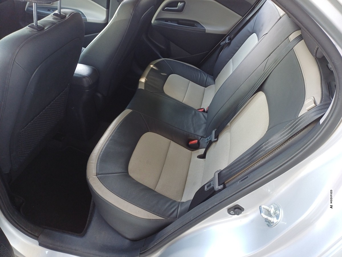 Kia Rio 1.4 CRDI SPIRIT KLIMA SHZ PDC MFL TEMPO LENKR-HEIZ. 