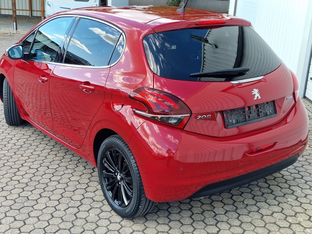 Peugeot 208  Automatik*Navi*Sportsitze*Service NEU!!