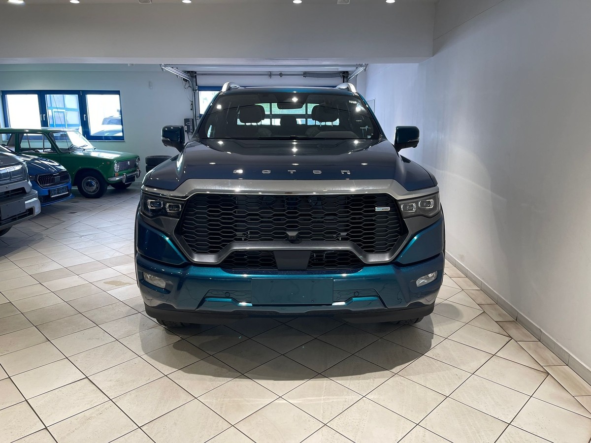 Foton 4 Ultra Sitzbelüftung Panorama Leder AHK