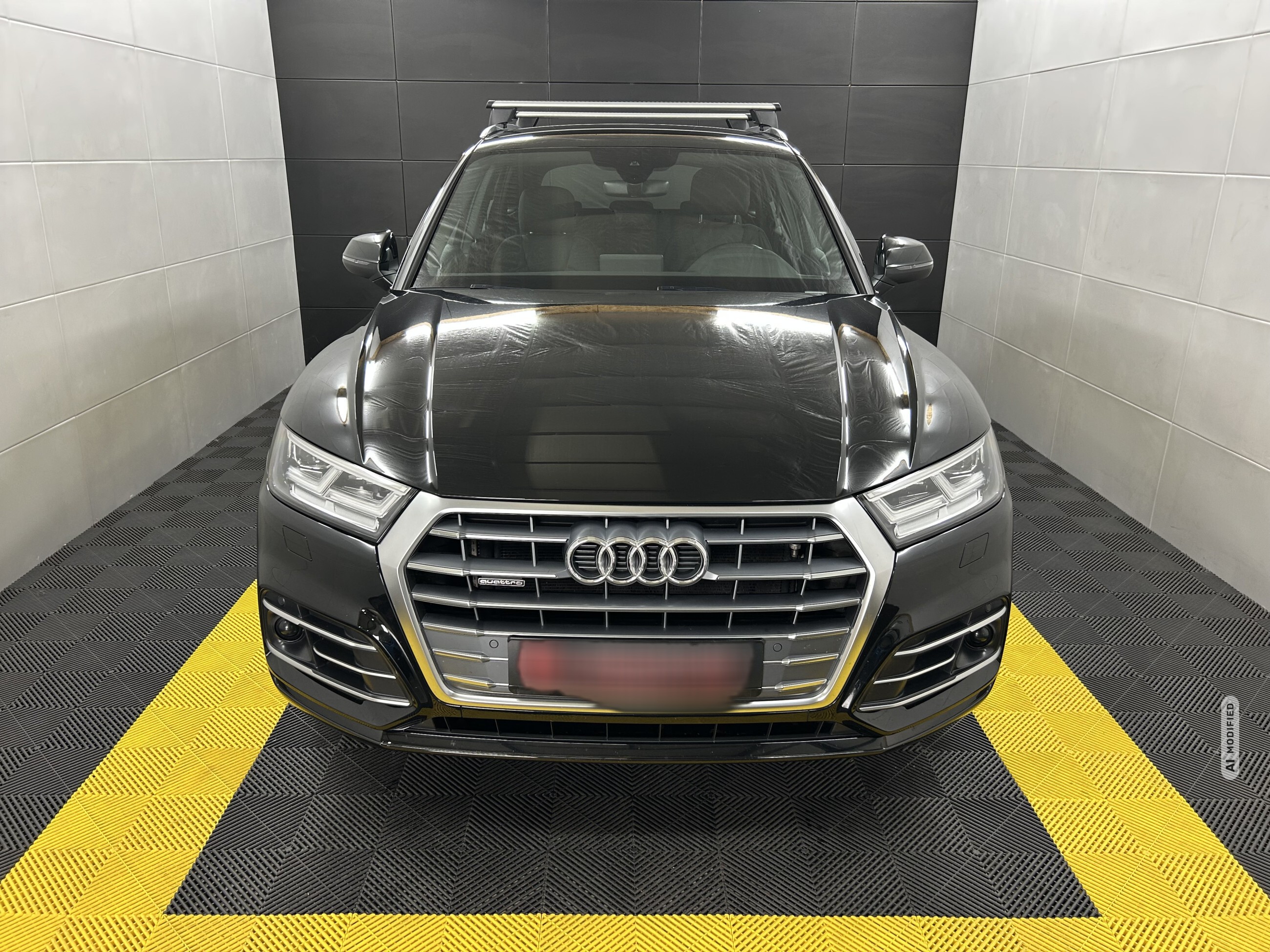 Audi Q5 40 TDI Quattro S-Line+AHK+SHZ+Massage+KAM+ACC