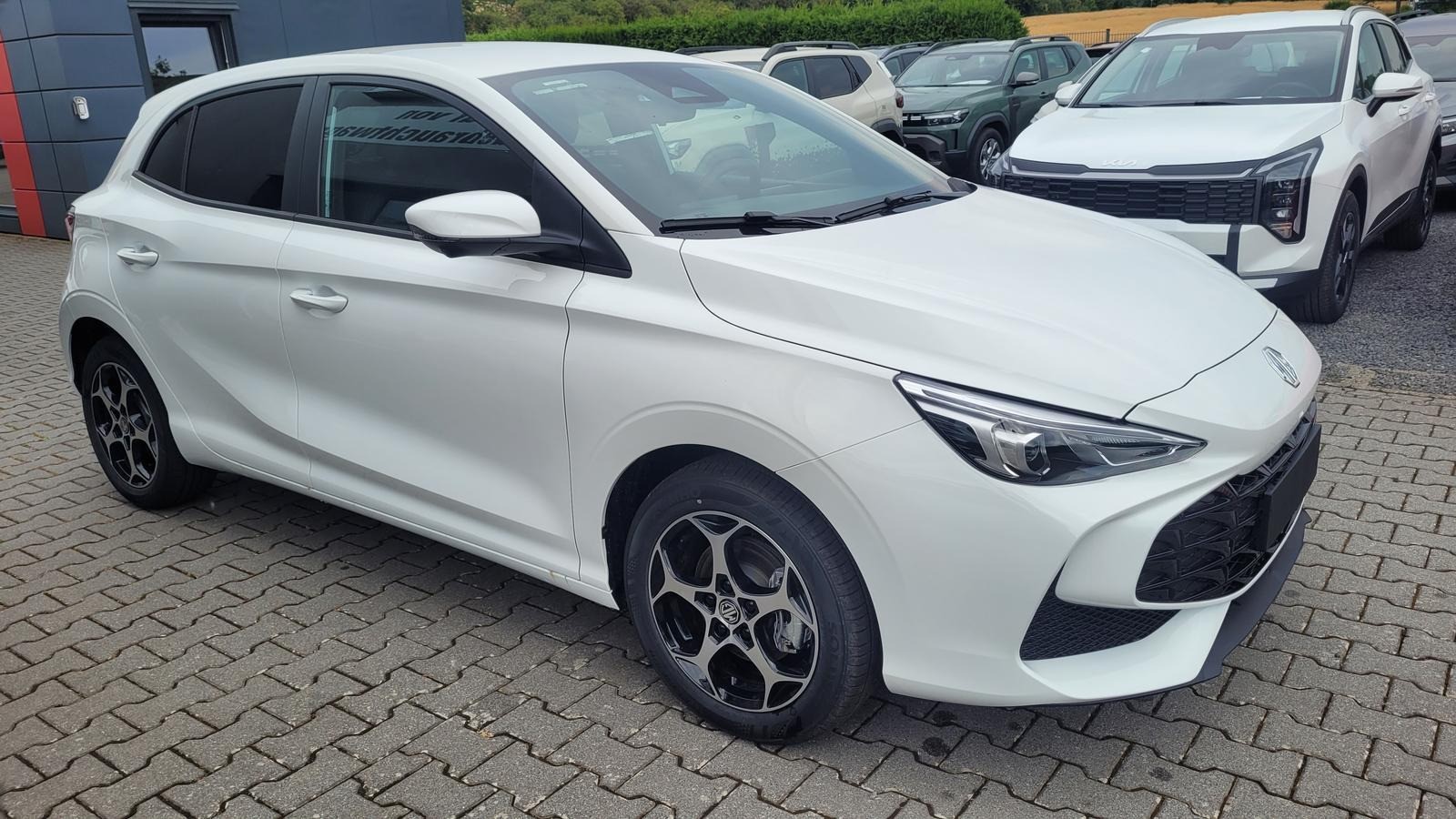 MG MG3 
