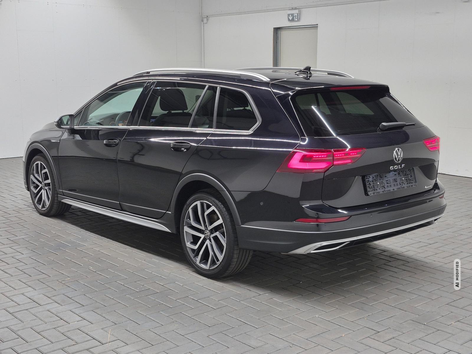 Volkswagen Golf 8 Alltrack 4M IQ-Light/HUD/Pano/H-K/AHK/DCC