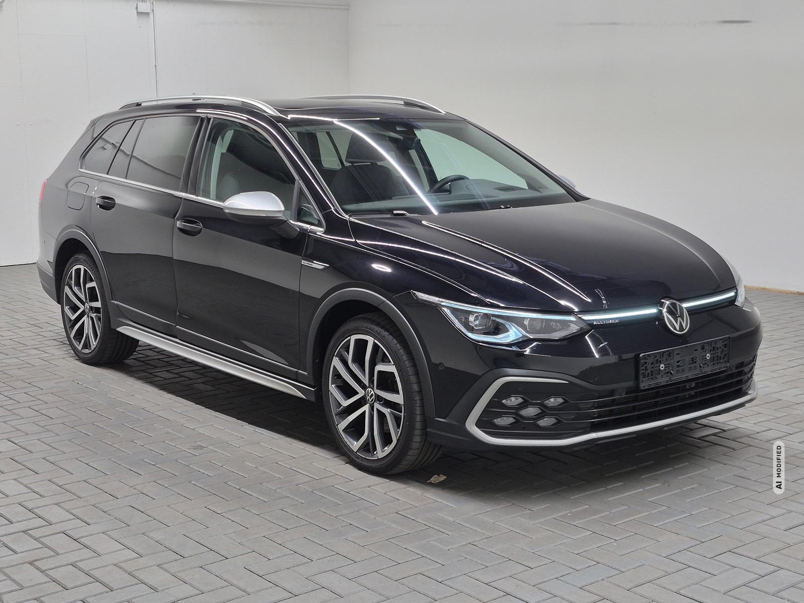 Volkswagen Golf 8 Alltrack 4M IQ-Light/HUD/Pano/H-K/AHK/DCC