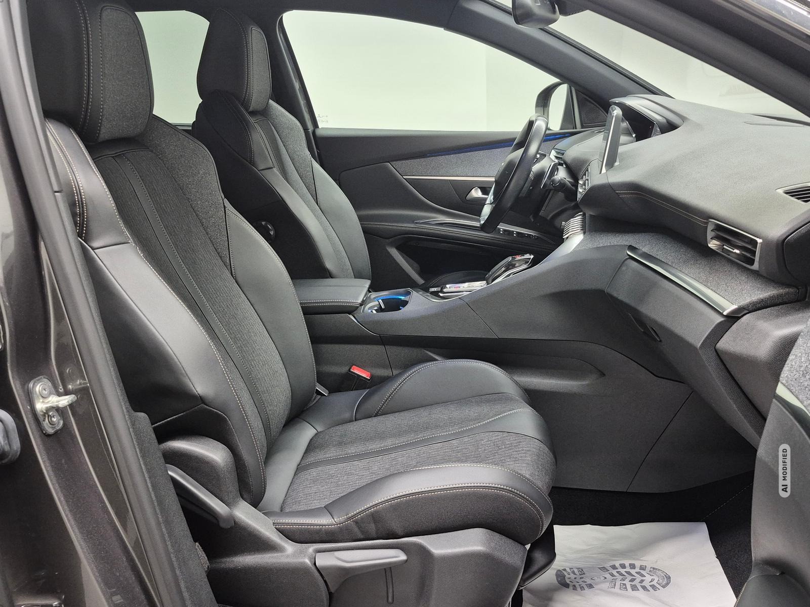 Peugeot 5008 GT-Line 7-Sitzer/LED/Navi/SHZ/Kam/ACC/18-LM