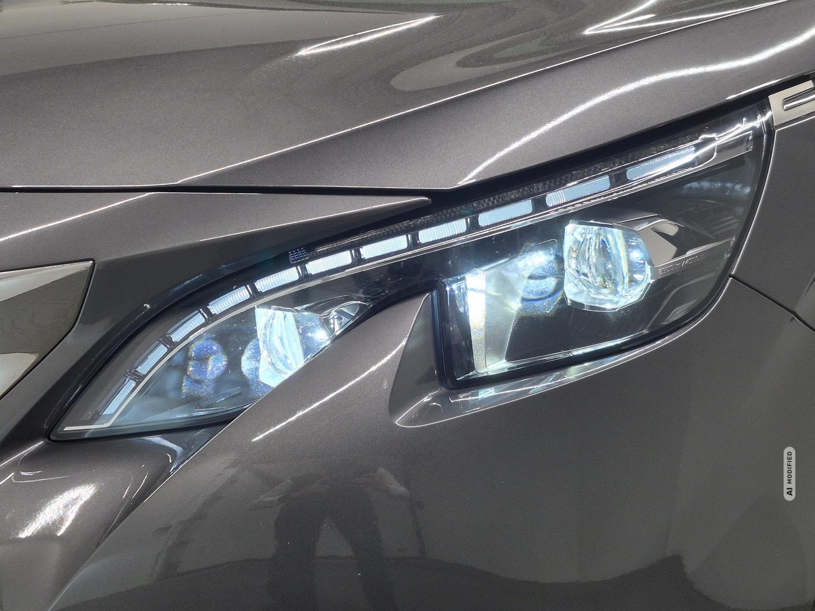 Peugeot 5008 GT-Line 7-Sitzer/LED/Navi/SHZ/Kam/ACC/18-LM