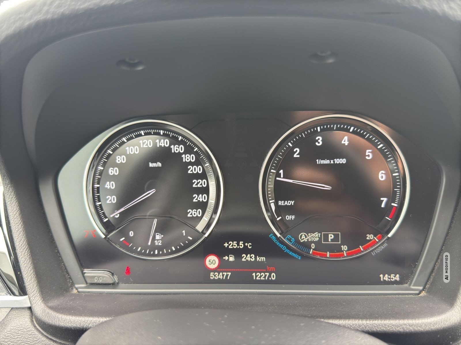 BMW X1 sDrive 20 i Aut. Sport Line/RFK/Einparkh. v+h