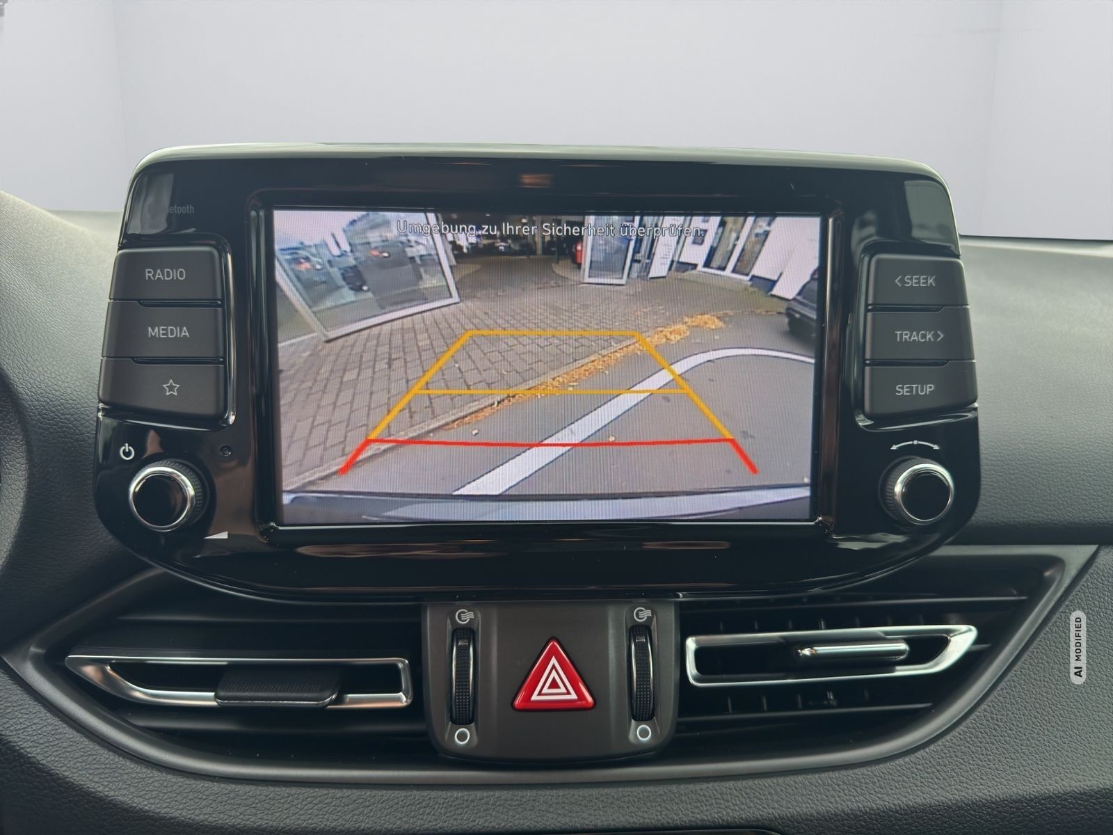 Hyundai i30 Trend Mild-Hybrid Keyless Wireless Kamera