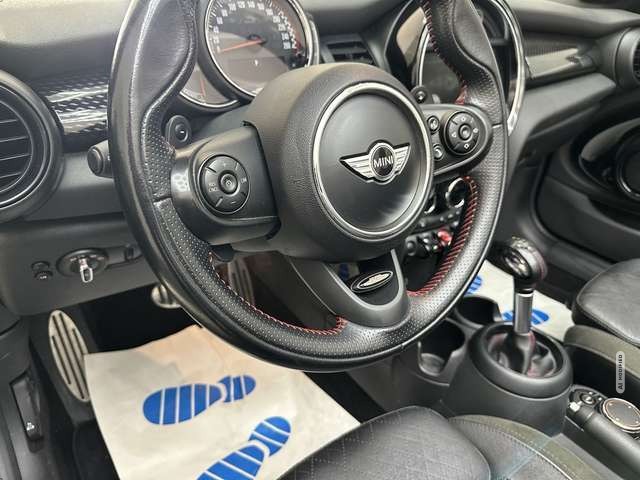 MINI John Cooper Works Cabrio 