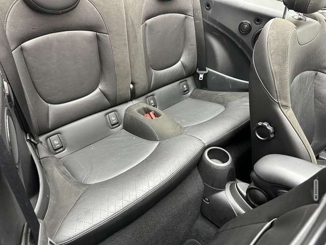 MINI John Cooper Works Cabrio 