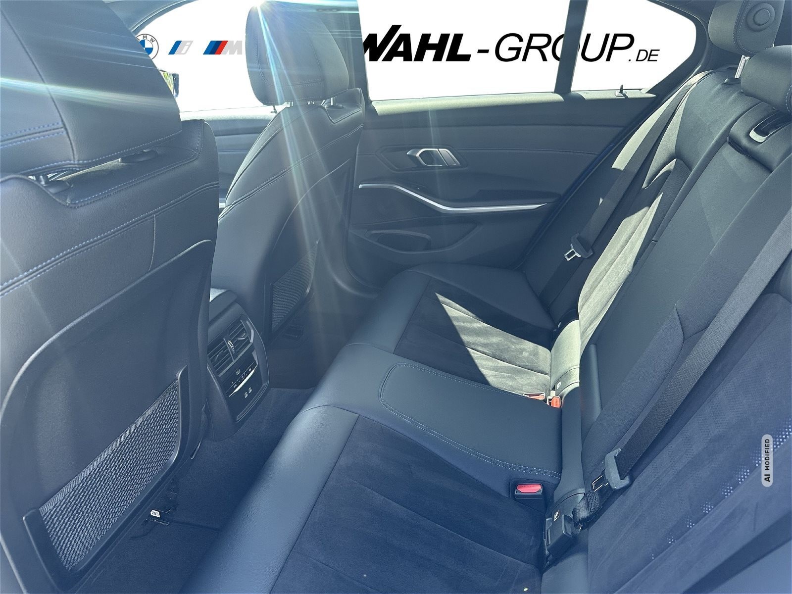 BMW 330 M SPORT LC PROF AHK GSD 19 -LM HIFI DAB