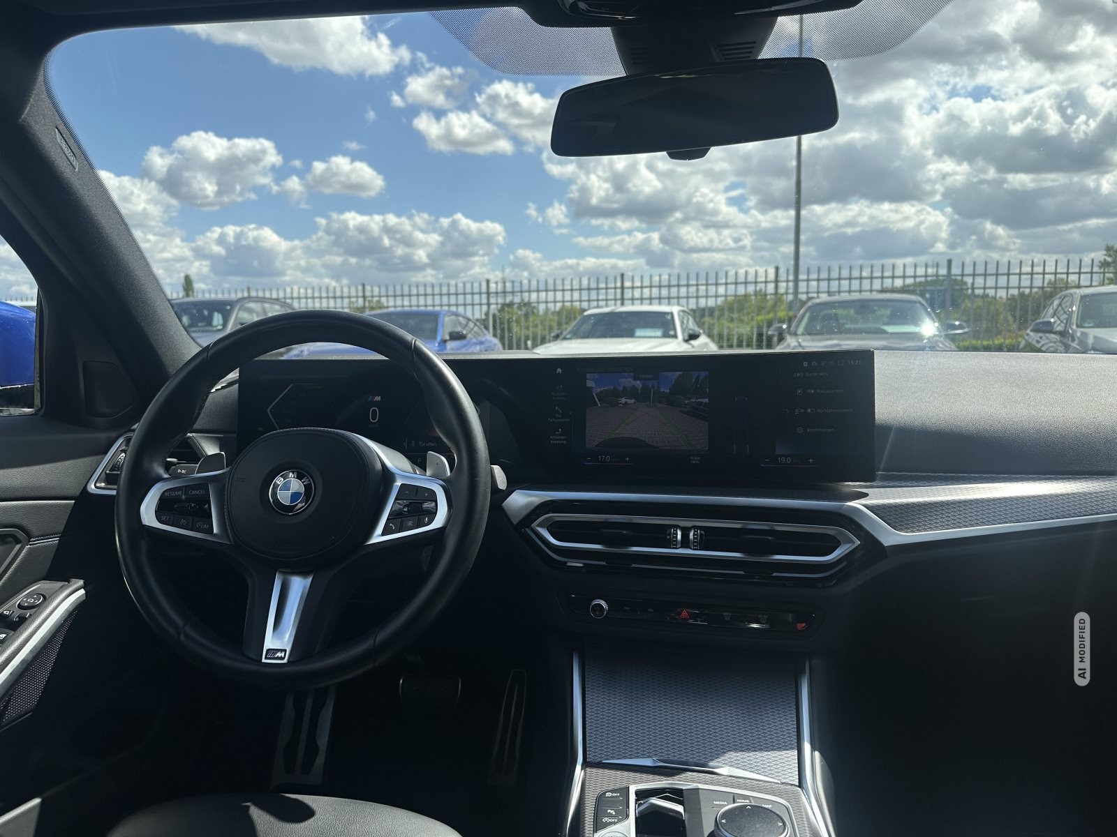BMW 330 M SPORT LC PROF AHK GSD 19 -LM HIFI DAB