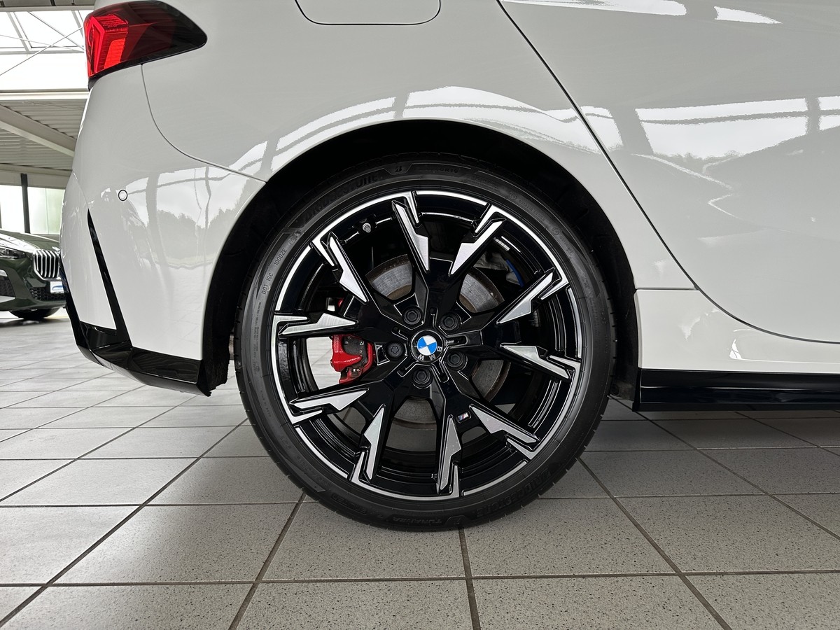BMW 120 M Sport Pro AHK LED Lenkradheizung H/K 360 Grad Kamera