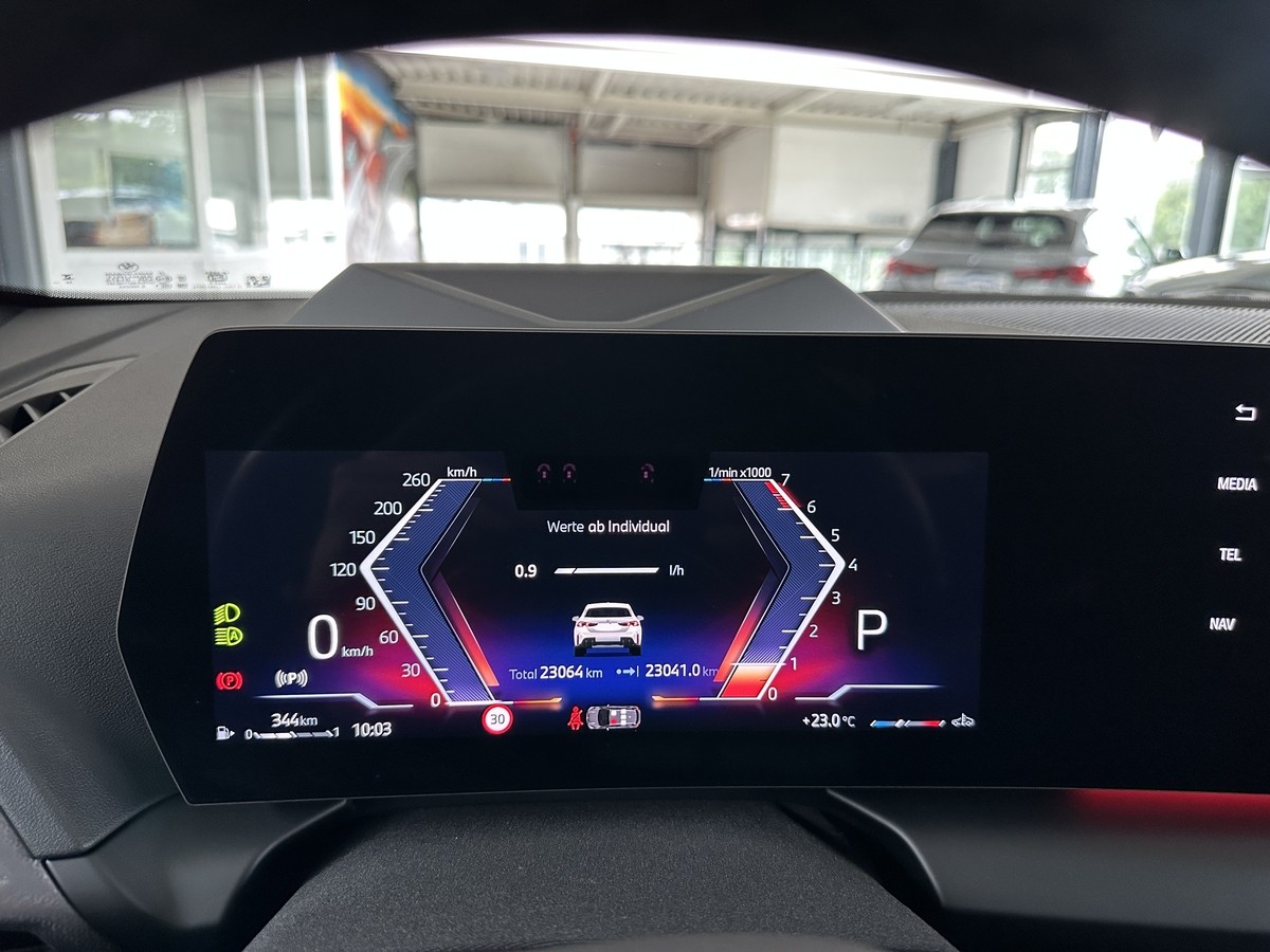 BMW 120 M Sport Pro AHK LED Lenkradheizung H/K 360 Grad Kamera
