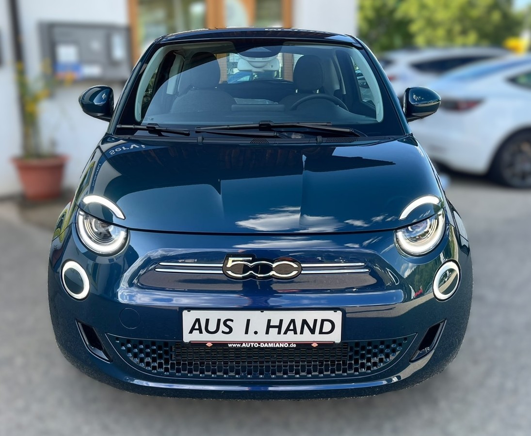 Fiat 500e 3+1 Icon (42 kWh) *Navi*Apple Carplay*Sitzheizung*