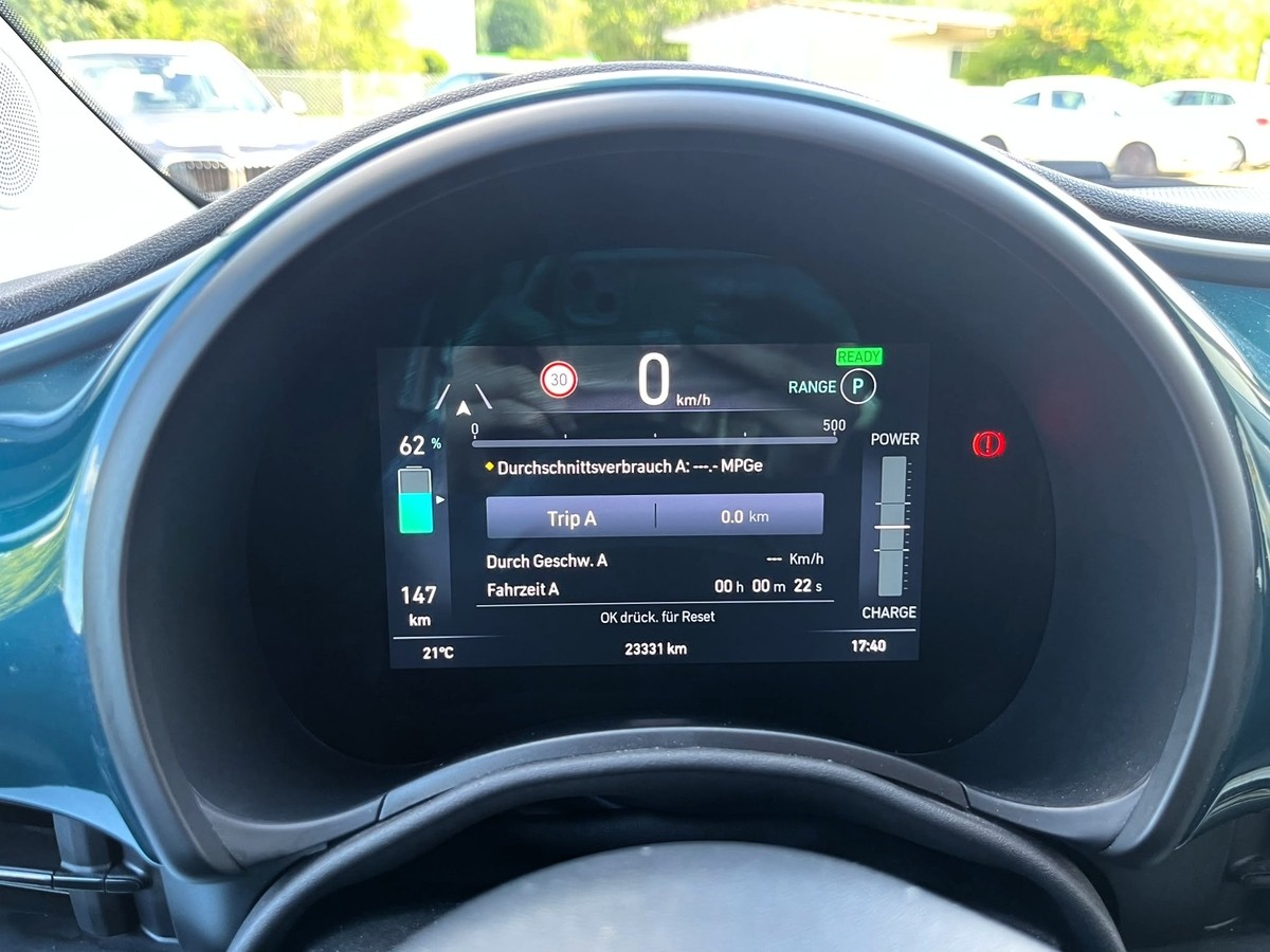 Fiat 500e 3+1 Icon (42 kWh) *Navi*Apple Carplay*Sitzheizung*