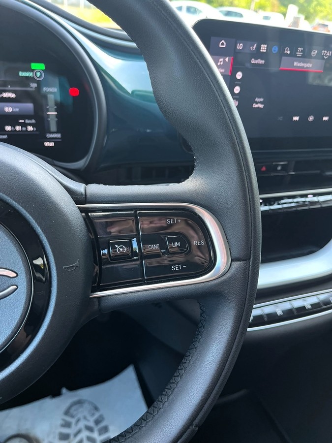 Fiat 500e 3+1 Icon (42 kWh) *Navi*Apple Carplay*Sitzheizung*