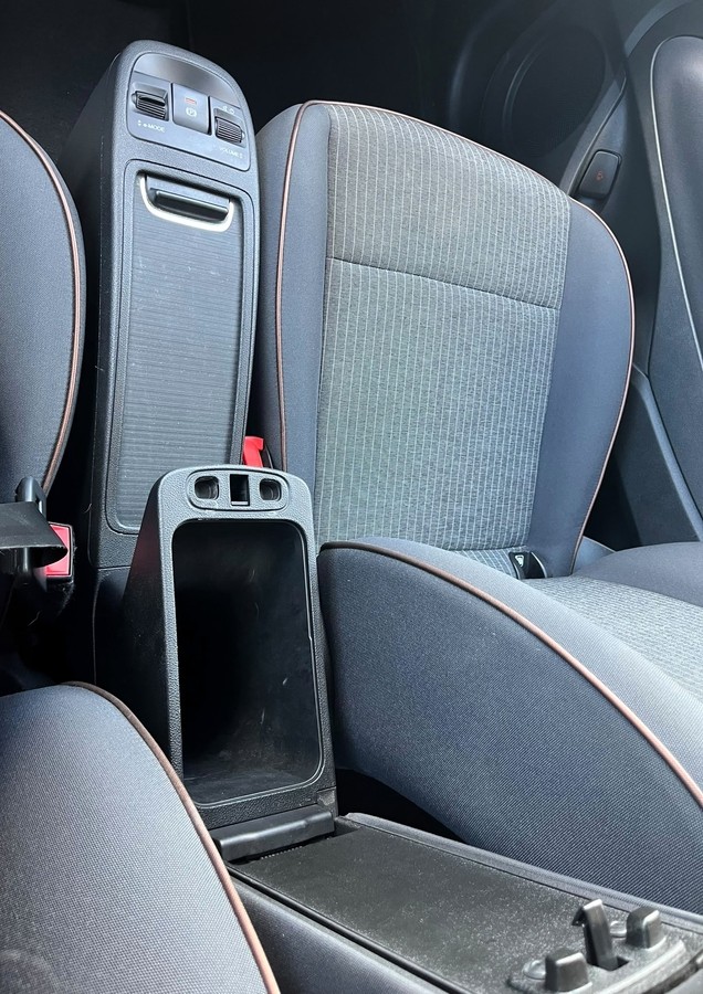 Fiat 500e 3+1 Icon (42 kWh) *Navi*Apple Carplay*Sitzheizung*