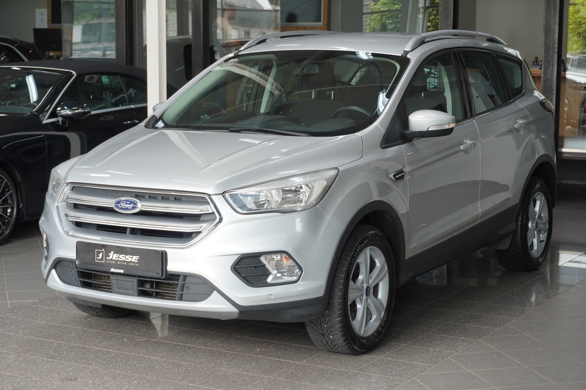 Ford Kuga 2.0 TDCi Trend 4x4 ACC R.Cam AHK