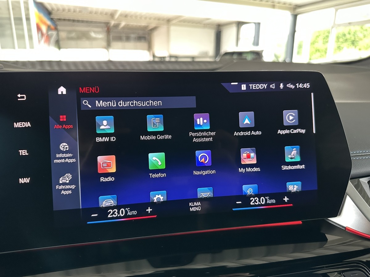 BMW 220 Active Tourer M Sport AHK Pano 360° Kamera PDC Navi HK