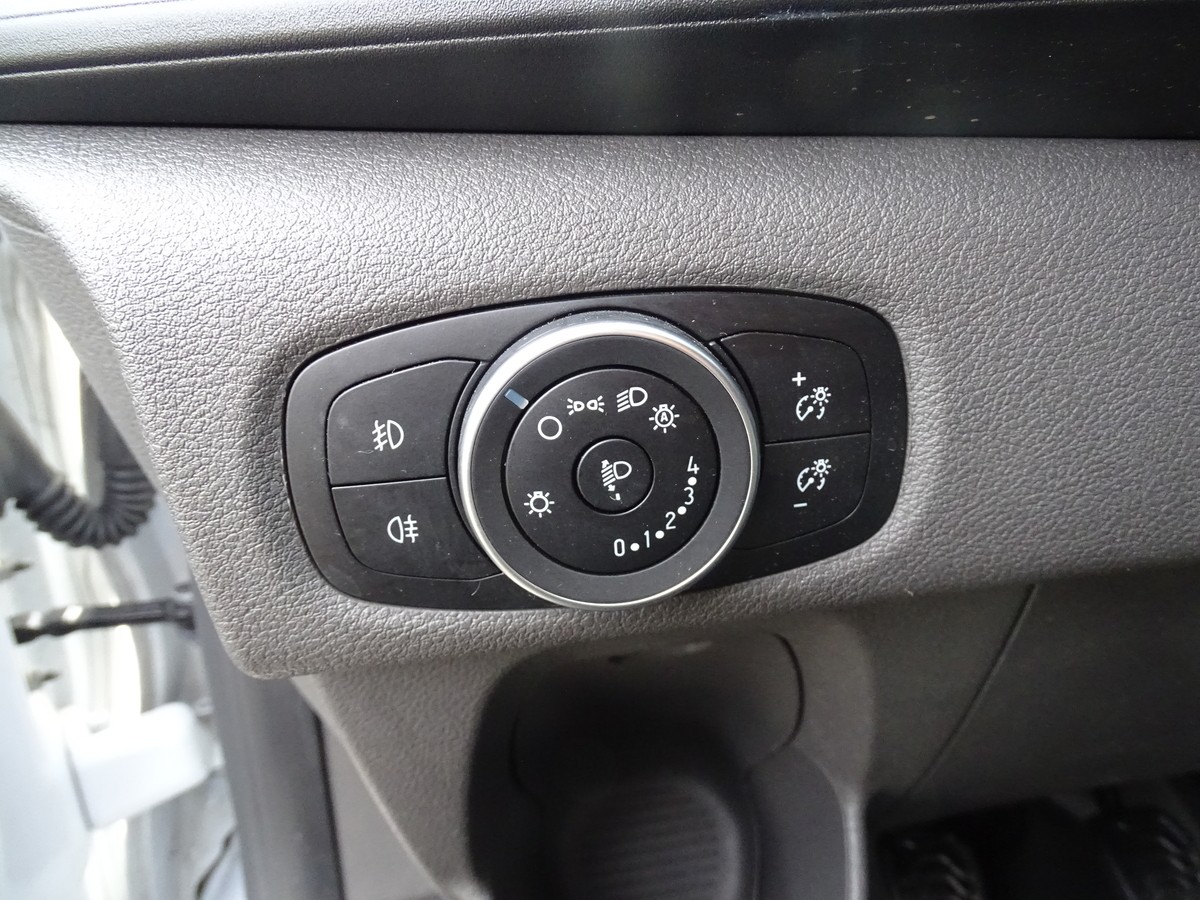 Ford Transit Custom 2.0 TDCi 300 L2 H2 Trend