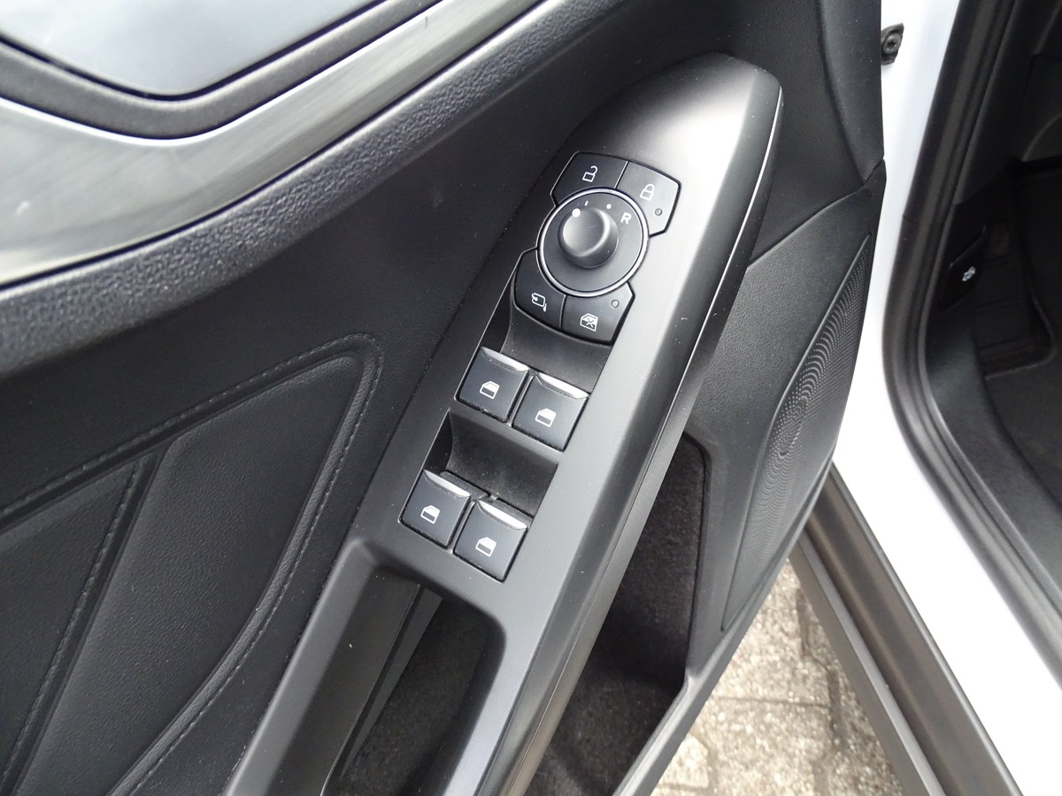 Ford Focus 1.5 EcoBlue Turnier Titanium Automatik