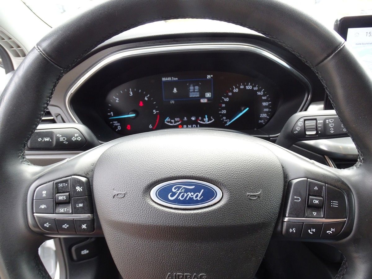Ford Focus 1.5 EcoBlue Turnier Titanium Automatik