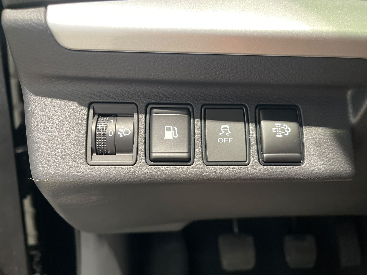 DFSK Rich 6 2.3 4x4 Pickup Navi App Kamera Facelift