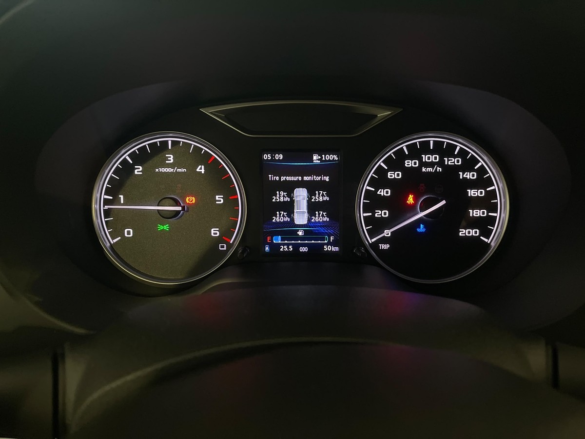 DFSK Rich 6 2.3 4x4 Pickup Navi App Kamera Facelift