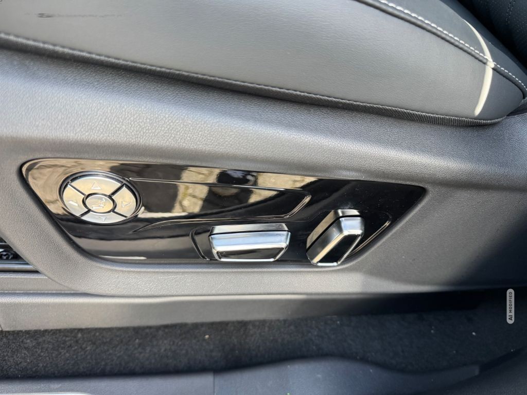 DFSK Forthing 9 PHEV*7 Sitz*
