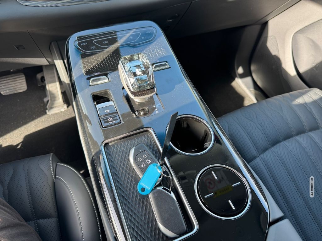 DFSK Forthing 9 PHEV*7 Sitz*