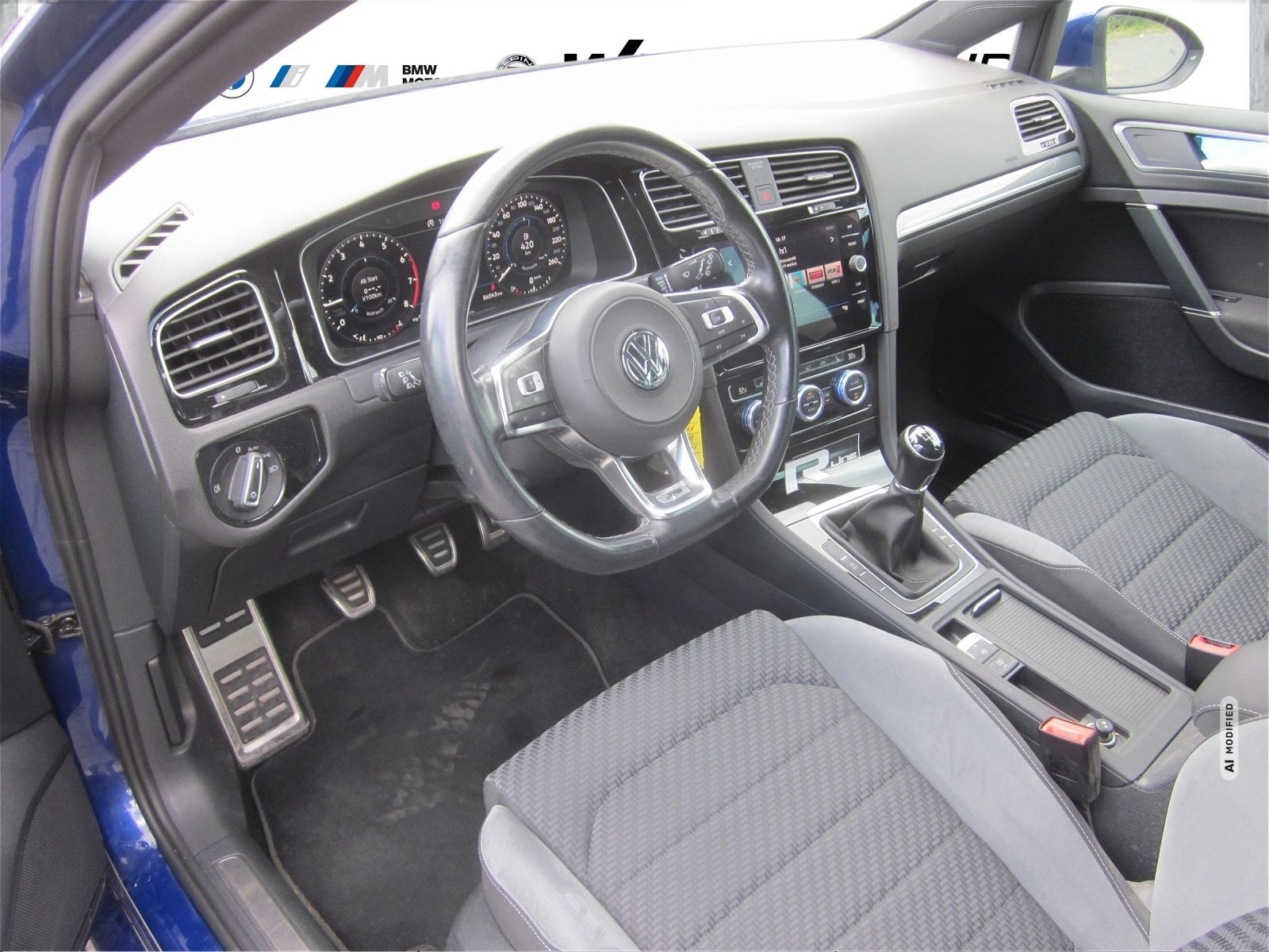 Volkswagen Golf Variant VII 1.5 TSI HIGHLINE R-LINE ACC LED RFK CLIMATRONIC SPIEGELPAKET