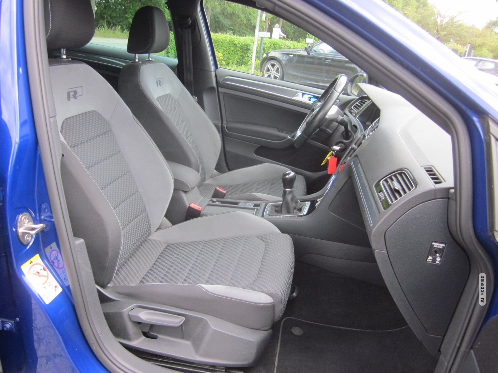 Volkswagen Golf Variant VII 1.5 TSI HIGHLINE R-LINE ACC LED RFK CLIMATRONIC SPIEGELPAKET