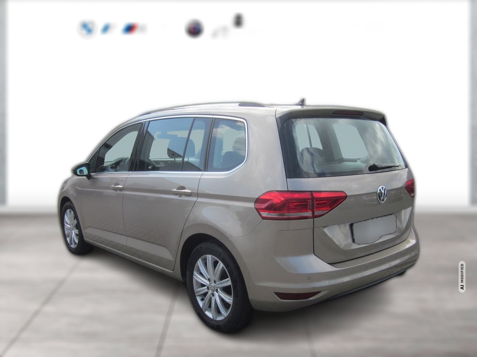 Volkswagen Touran 1.5 TSI HIGHLINE DKG NAVI LED AHK ACC RFK SHZG