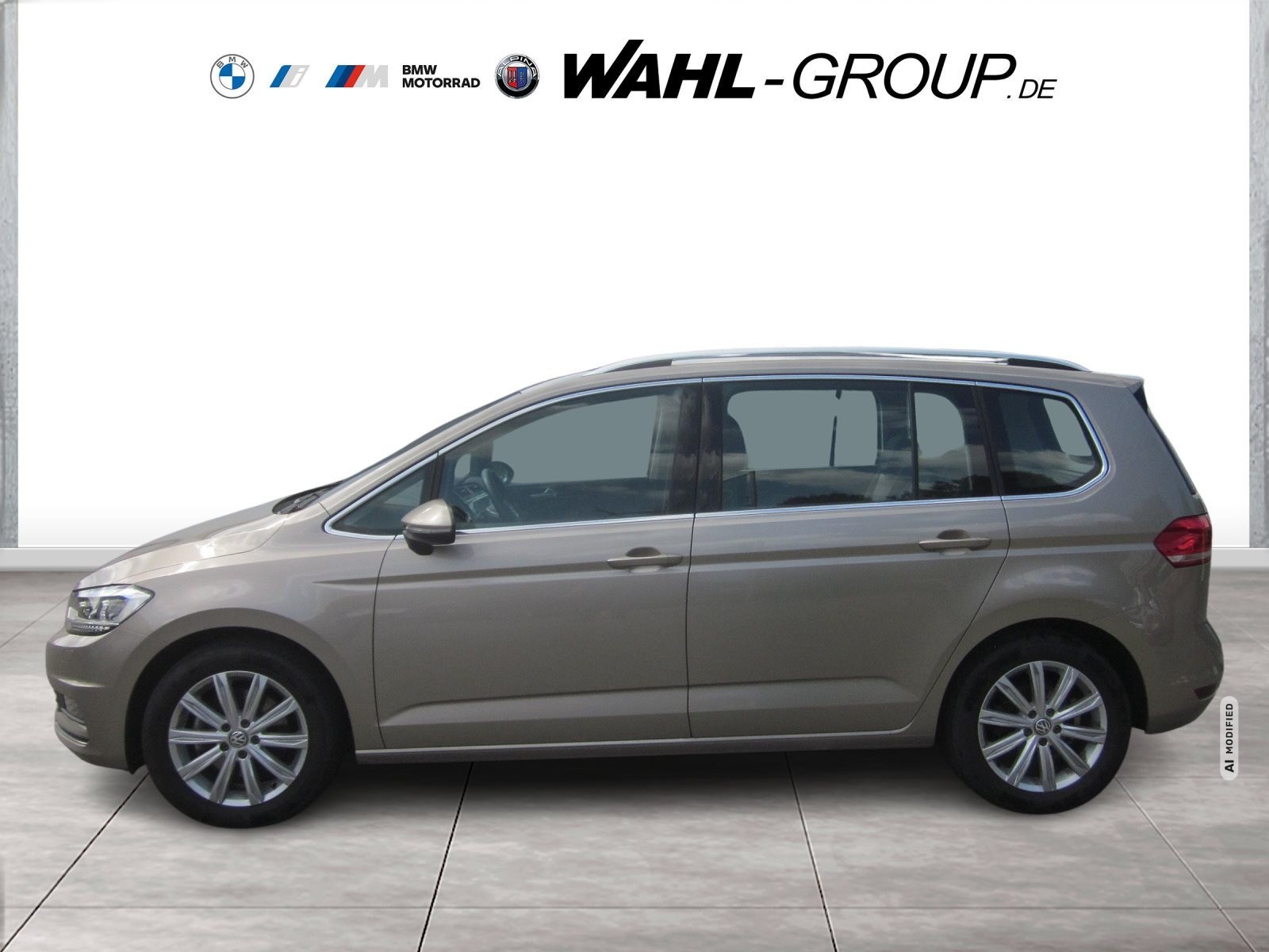 Volkswagen Touran 1.5 TSI HIGHLINE DKG NAVI LED AHK ACC RFK SHZG